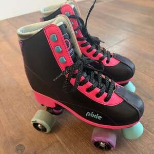 Roller Derby Girls' Adjustable Roller Skates Pink/Blue/Teal ~ Youth Size 3-6